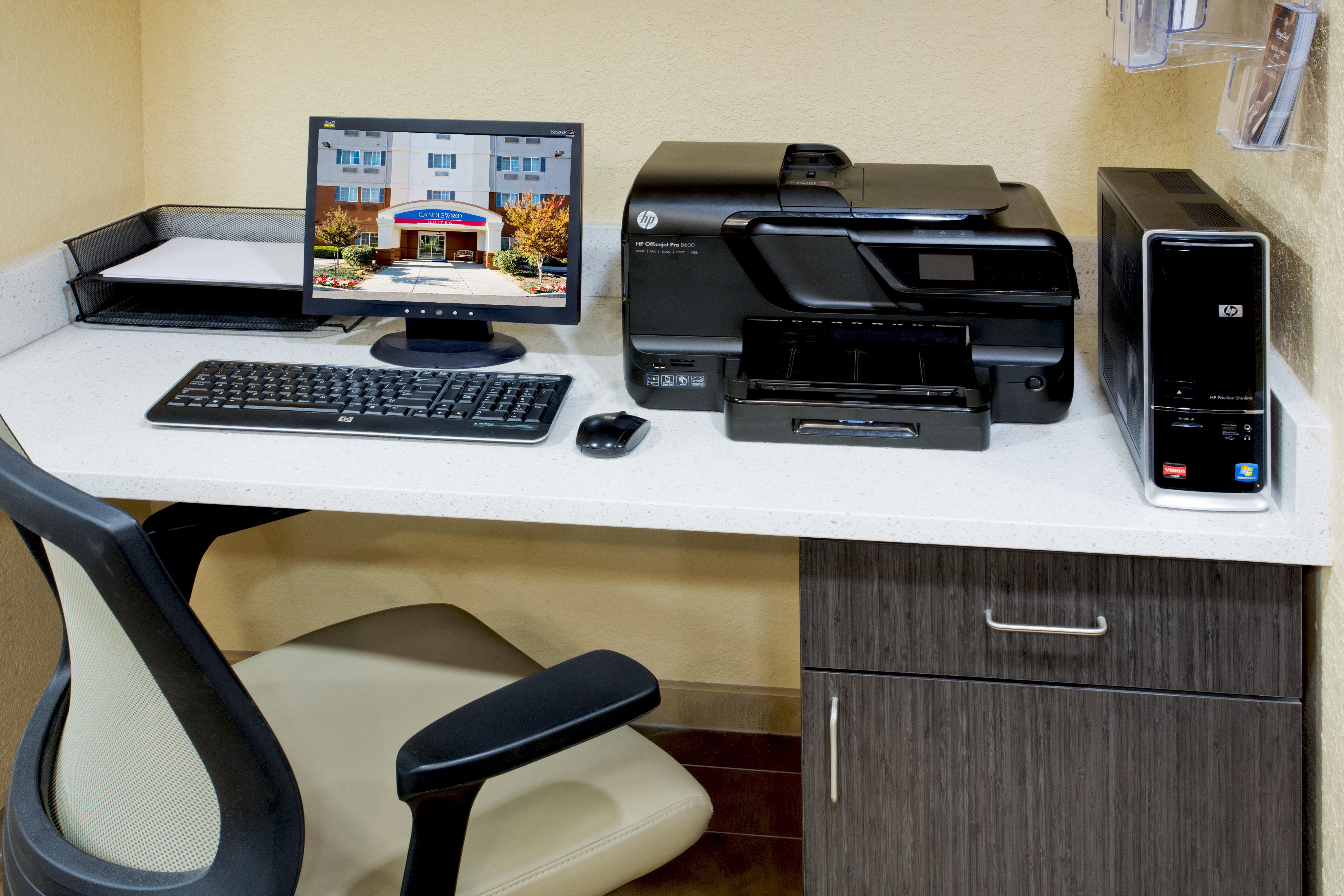 Candlewood Suites Medford By Ihg Екстер'єр фото