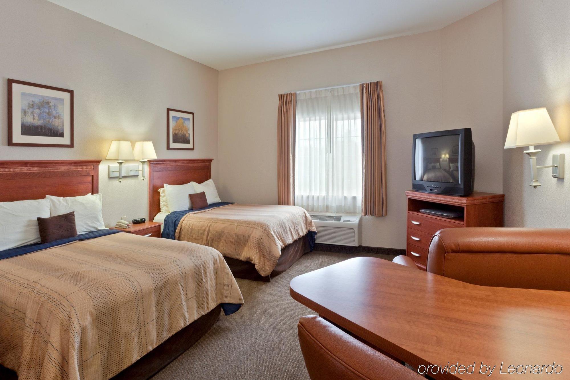 Candlewood Suites Medford By Ihg Екстер'єр фото